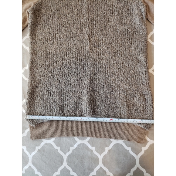 *Christopher Fischer Gray and Tan Cashmere Blend Sweater Women's Size Large - Picture 9 of 9